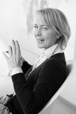 Susanne Hoff Senior Business Relations Manager Heuse interim Management