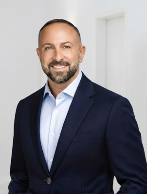 Dana Barzingi, Geschäftsführer Heuse Interim